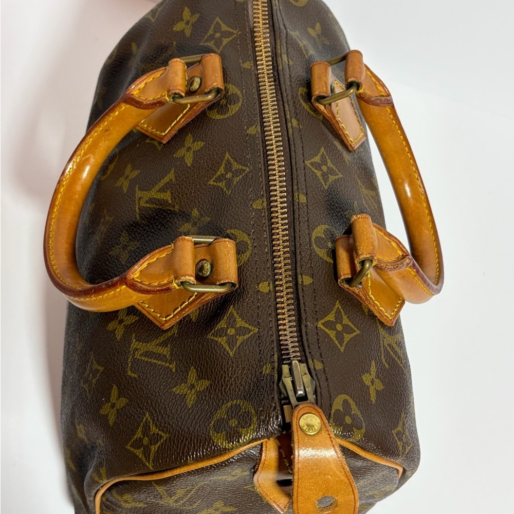 Louis Vuitton Vintage Speedy 25 - Picture 7 of 11